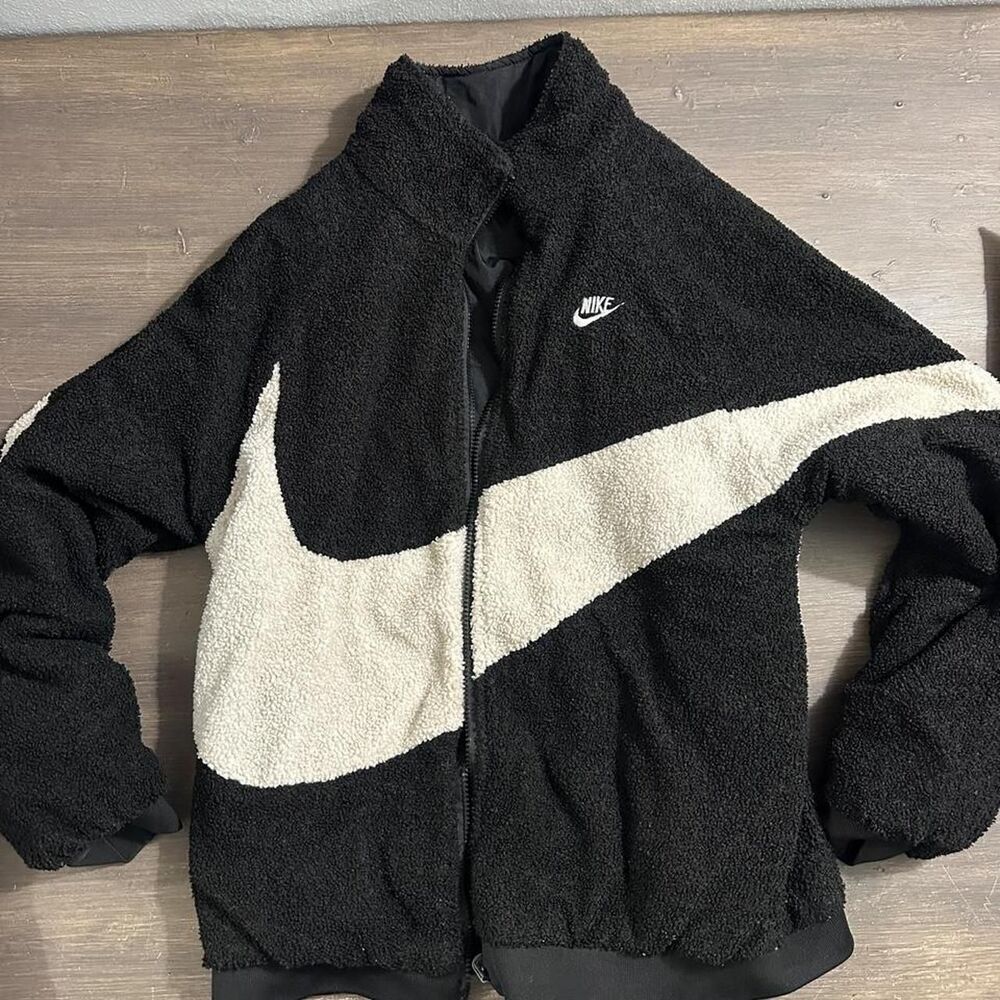Nike Men's Black Jacket